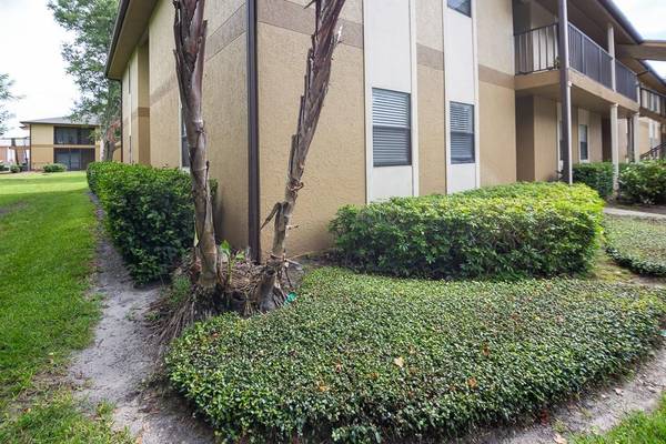 12293 SAILWINDS DR #101, Largo, FL 33773