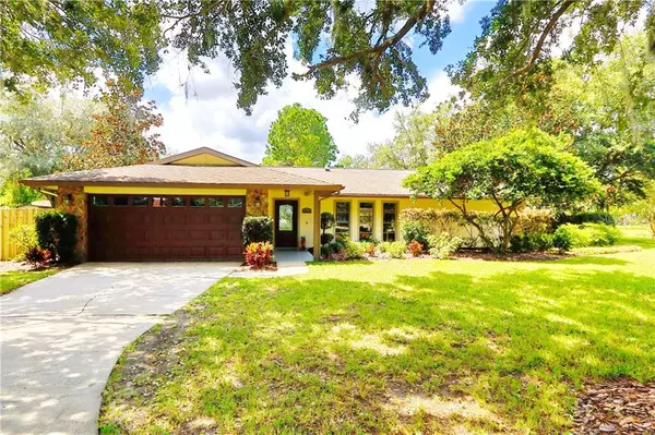 10212 LAKE GROVE DR, Odessa, FL 33556