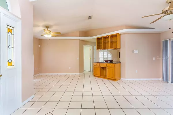 Lakeland, FL 33809,789 POWDER HORN ROW