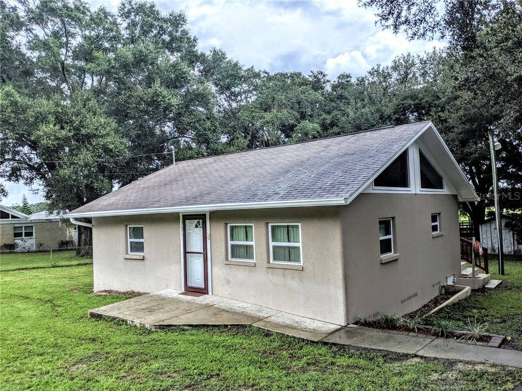 36751 CLINTON AVE, Dade City, FL 33525
