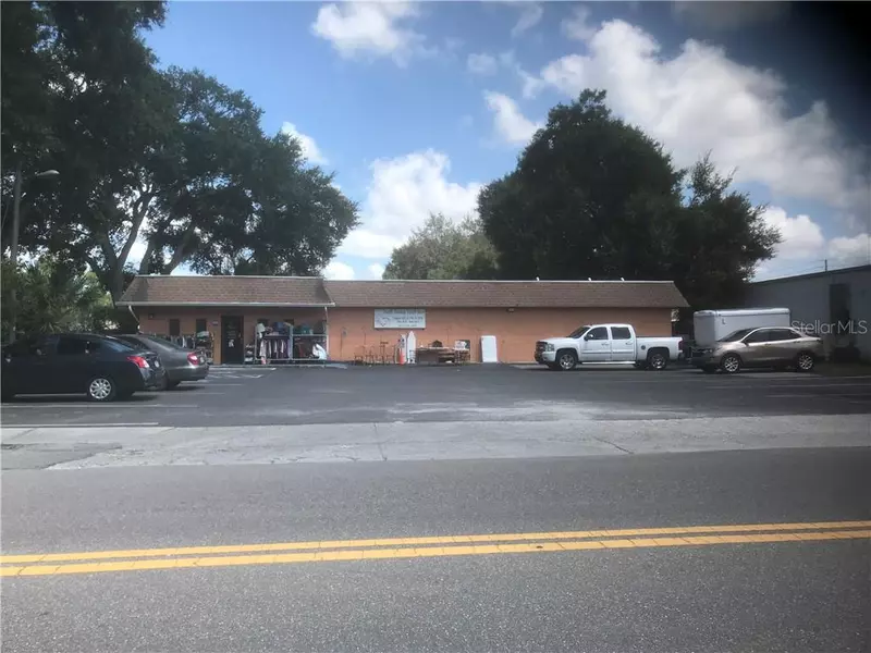 38435 NORTH AVE, Zephyrhills, FL 33542