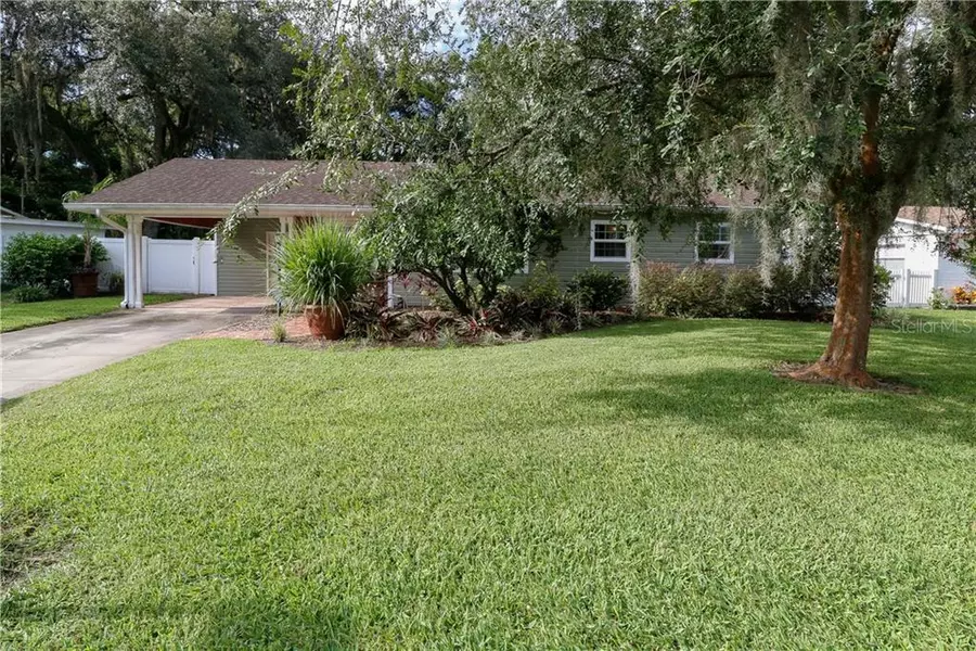 39014 MANOR DR, Zephyrhills, FL 33542
