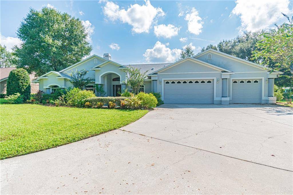 420 LOCH DEVON DR, Lutz, FL 33548