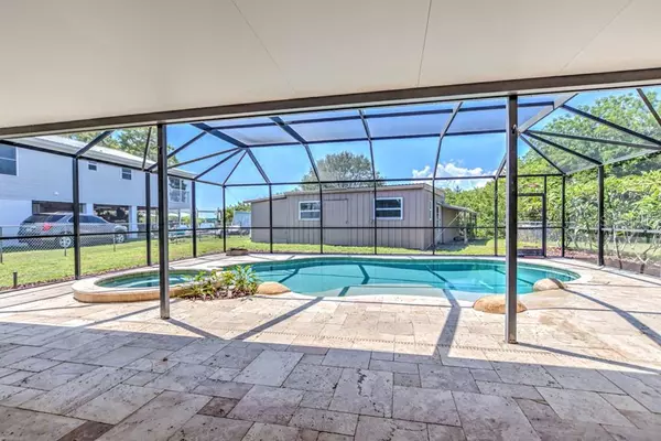 Ruskin, FL 33570,104 CARMELINA ST