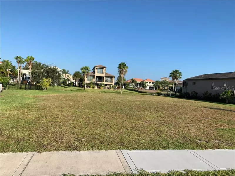 6440 RUBIA CIR, Apollo Beach, FL 33572