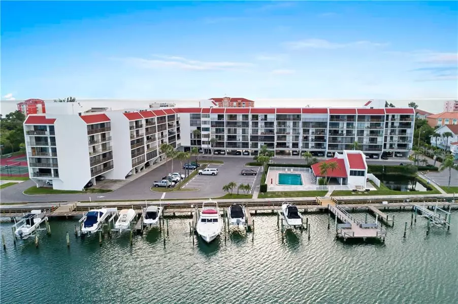 19111 VISTA BAY DR #609, Indian Shores, FL 33785