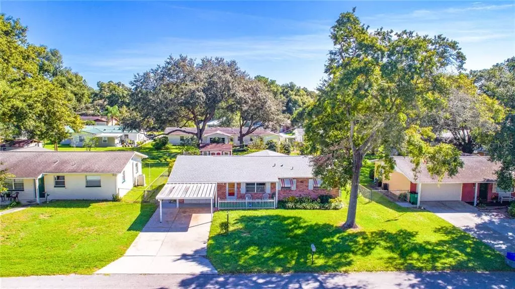 5754 CYPRESS ST, Zephyrhills, FL 33542