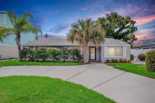 15914 2ND ST E, Redington Beach, FL 33708