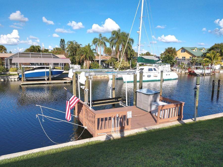1021 APOLLO BEACH BLVD #1, Apollo Beach, FL 33572
