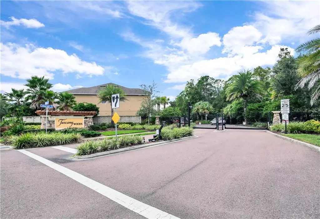 Oldsmar, FL 34677,104 CABERNET WAY #01-02