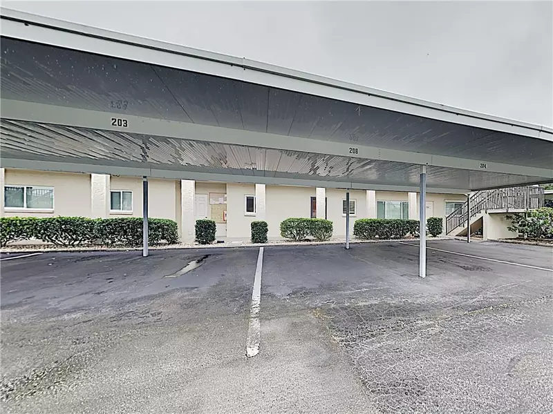 201 SAINT LUCIE LN #203, Cocoa Beach, FL 32931