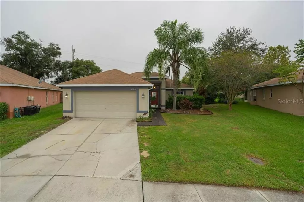 Zephyrhills, FL 33541,34519 SMART DR