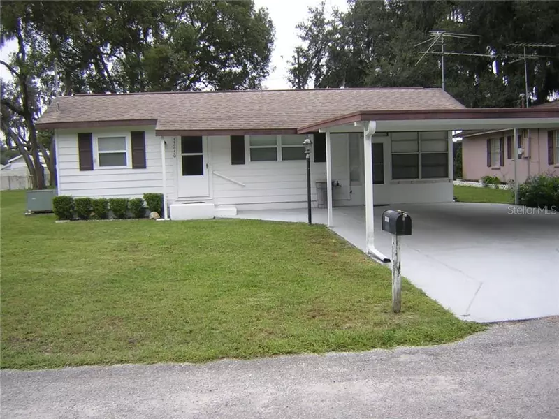 37650 HARDWOOD AVE, Zephyrhills, FL 33541