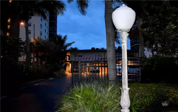 15408 GULF BLVD, Madeira Beach, FL 33708