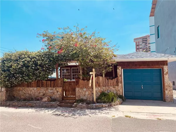 Redington Shores, FL 33708,44 181ST AVE W