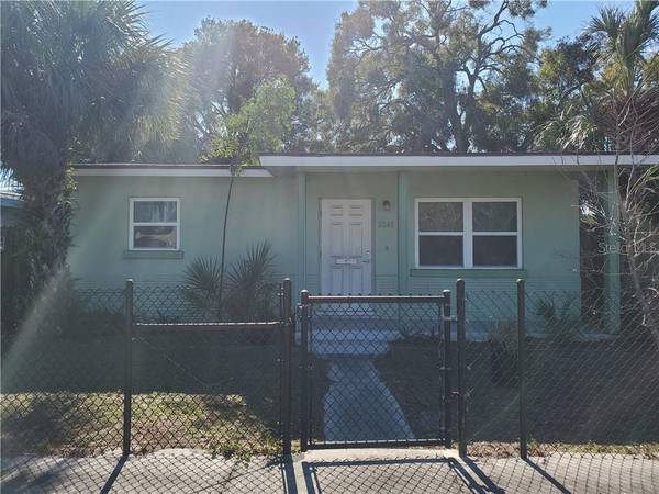 2340 38TH AVE N, St Petersburg, FL 33713