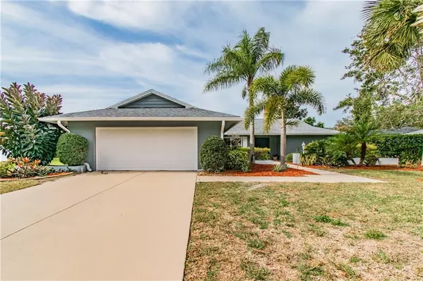 3820 COUNTRYSIDE LN, Sarasota, FL 34233