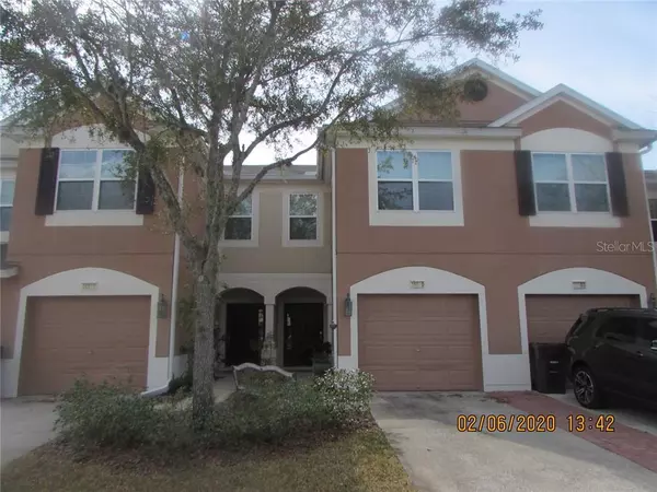 26610 CHIMNEY SPIRE LN, Wesley Chapel, FL 33544