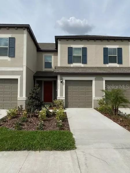 32073 BLUE PASSING LOOP, Wesley Chapel, FL 33545