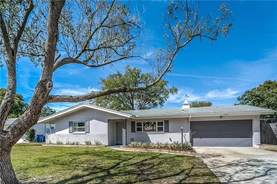 1928 JUNE BELLS DR, Clearwater, FL 33755