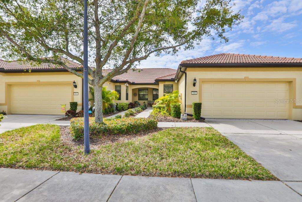 316 BLUEWATER FALLS CT, Apollo Beach, FL 33572