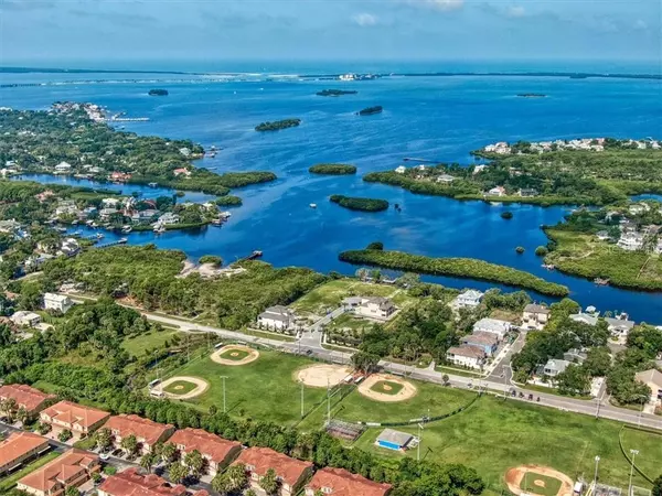 745 HARBOR PALMS CT, Palm Harbor, FL 34683