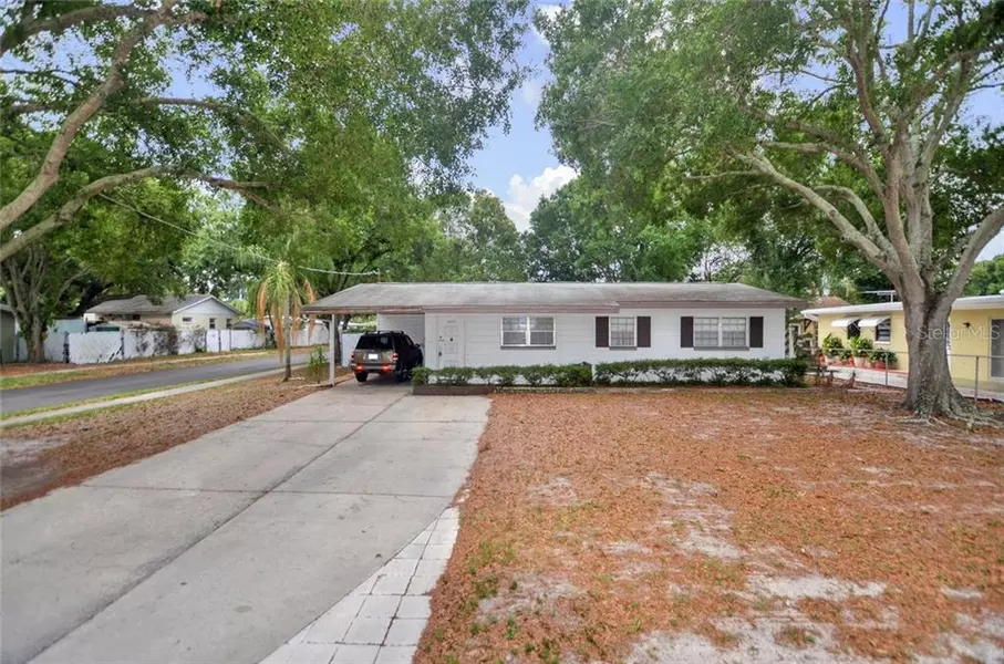 4202 W WISCONSIN AVE, Tampa, FL 33616