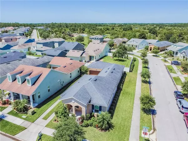 5261 SUNCATCHER DR, Wesley Chapel, FL 33545