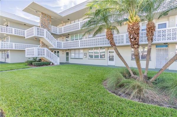 4710 BAY ST NE #118, St Petersburg, FL 33703