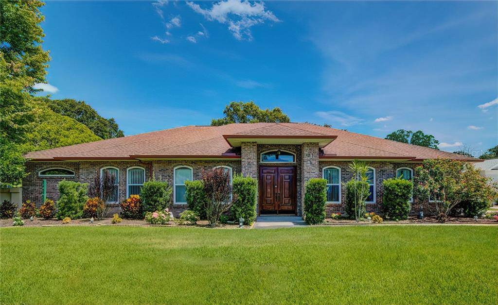 1444 HOUNDS HOLLOW CT, Lutz, FL 33549