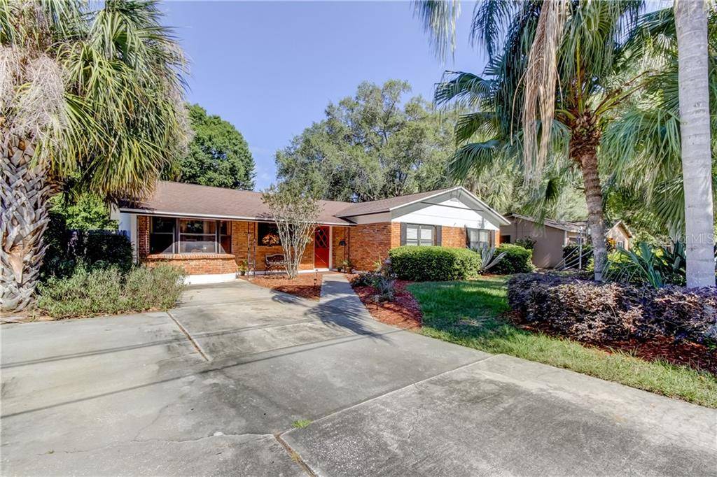 4903 BAY CREST DR, Tampa, FL 33615