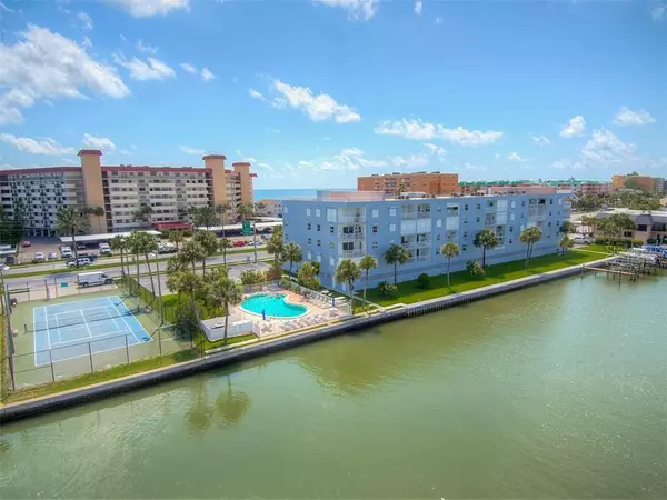 Redington Shores, FL 33708,18325 GULF BLVD #206