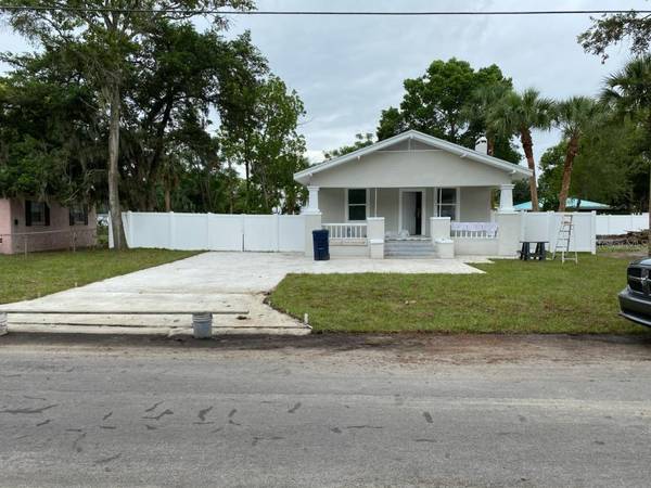 3722 WHITTIER ST, Tampa, FL 33619