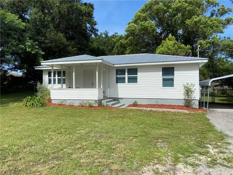 11749 E CARMEN AVE E, Dade City, FL 33525