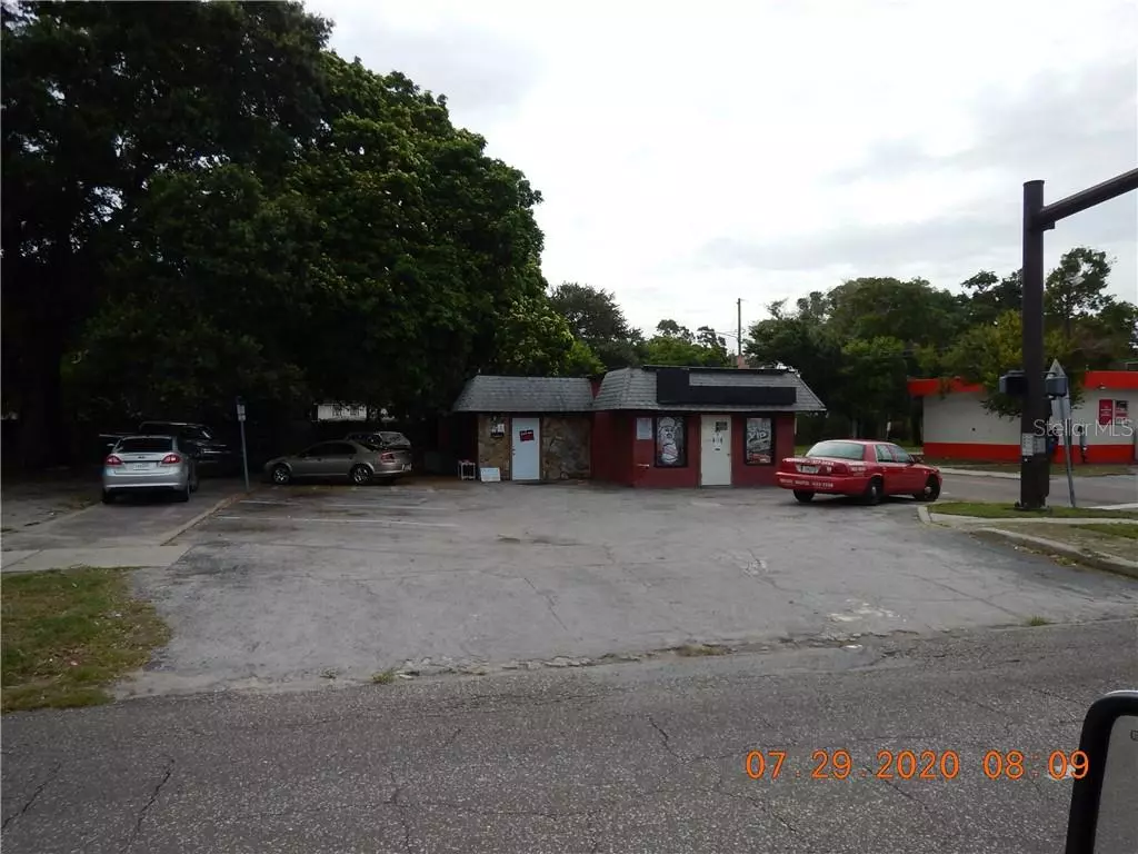 St Petersburg, FL 33705,840 16TH ST S