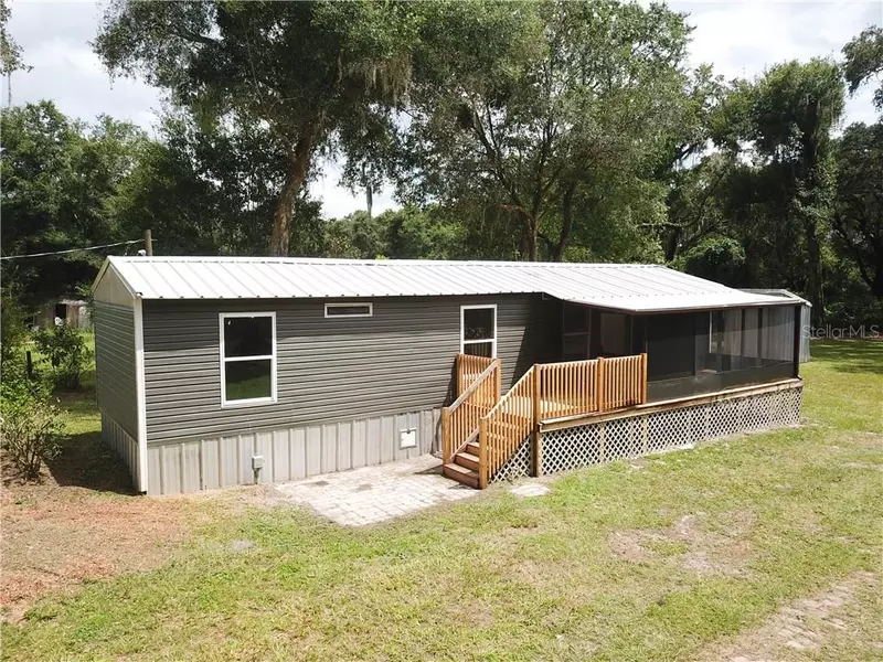 7044 GLORY RD, Zephyrhills, FL 33540