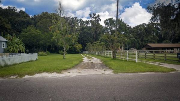 STEARNS RD, Valrico, FL 33596