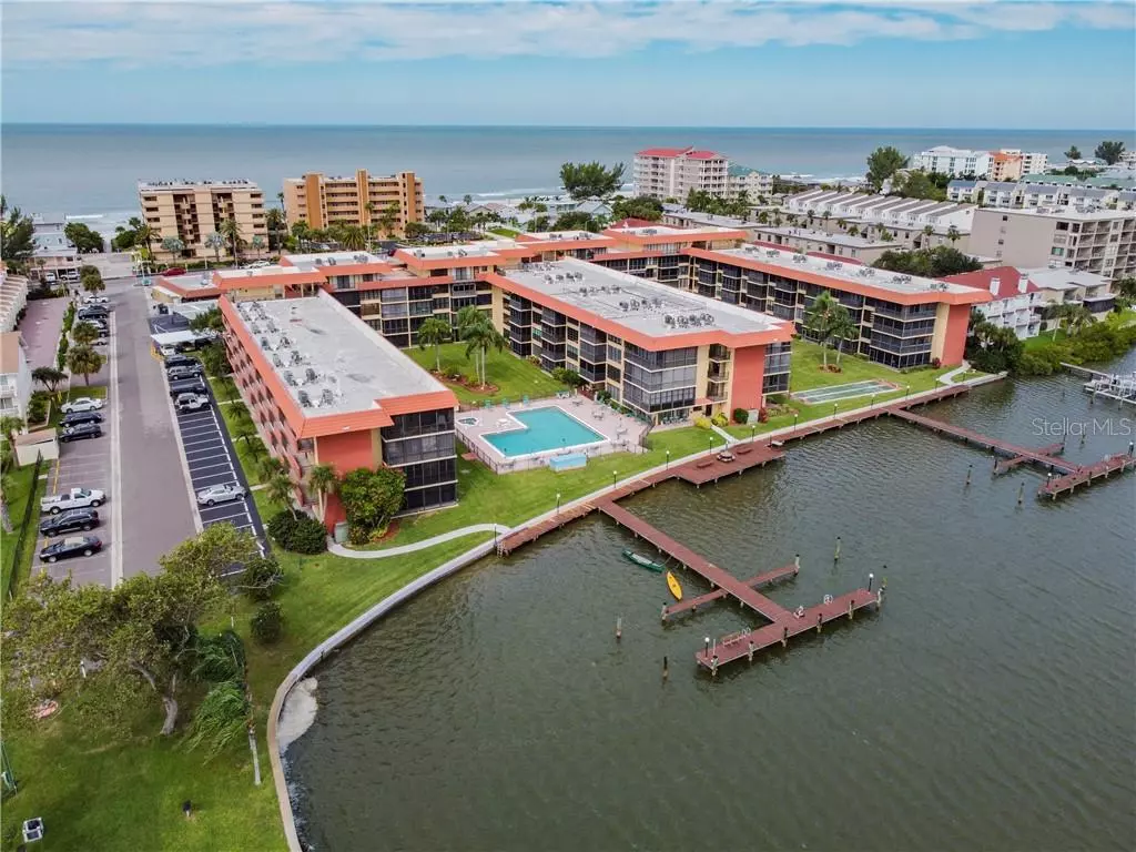 Indian Shores, FL 33785,19701 GULF BLVD #422