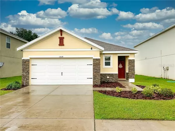 1804 GREENWOOD VALLEY DR, Plant City, FL 33563
