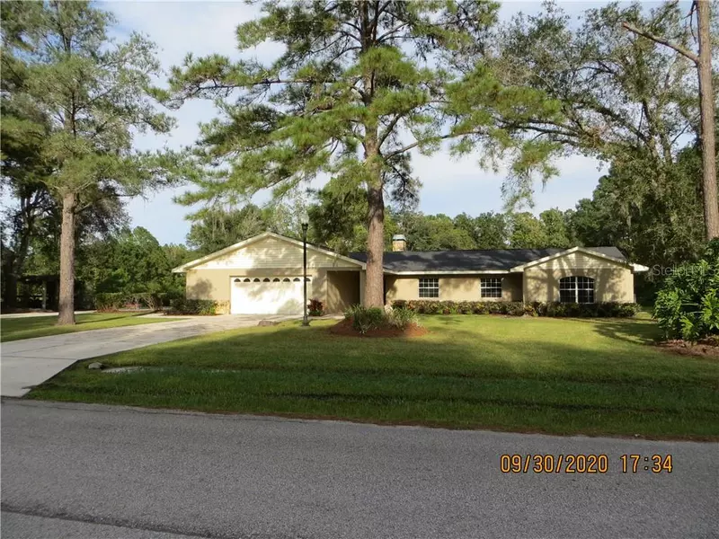 2012 MEADOWBROOK DR, Lutz, FL 33558