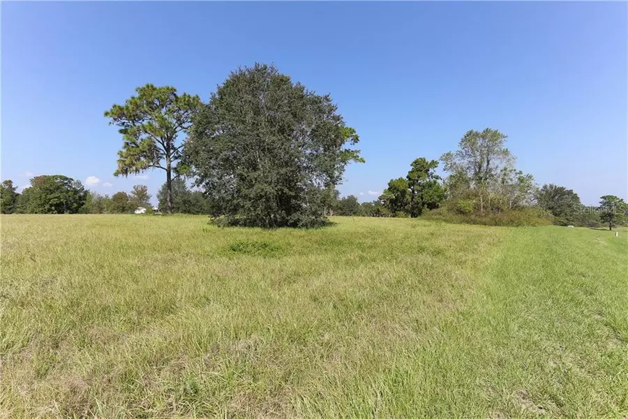 5301 E LIGHTHORSE CIR, Inverness, FL 34452