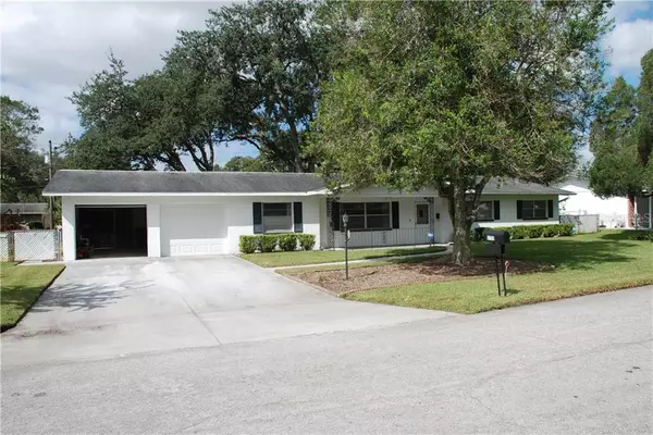 Zephyrhills, FL 33542,5755 DOGWOOD ST