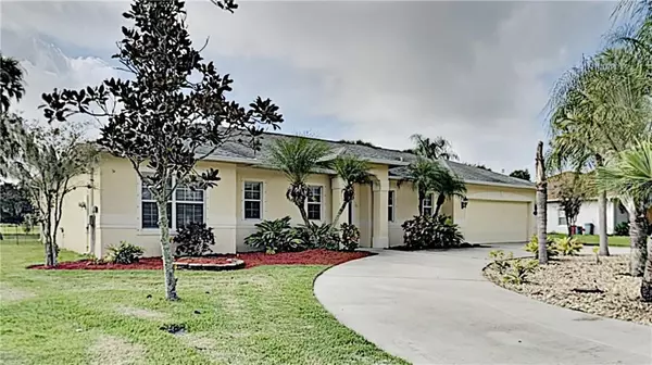 830 RIVIERA DR NE, Palm Bay, FL 32905