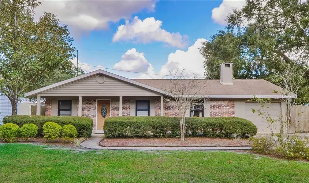 6118 LIBERTY AVE, Temple Terrace, FL 33617