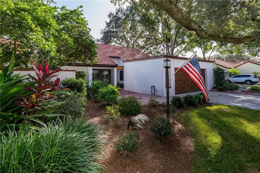 11501 ROBLES DEL RIO PL, Temple Terrace, FL 33617