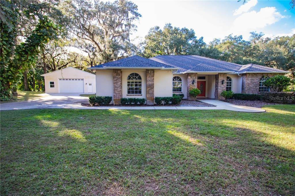 3110 MCINTOSH RD, Dover, FL 33527