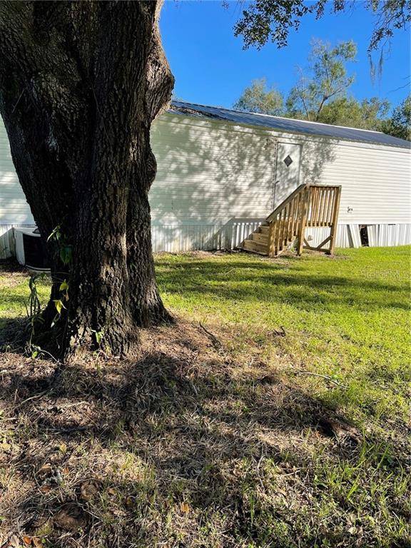 1818 N DOVER RD, Dover, FL 33527