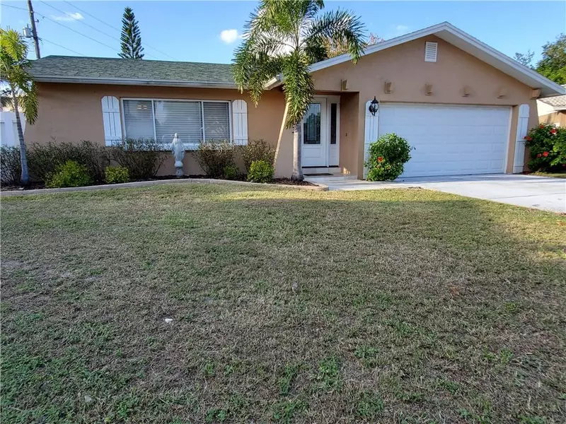 7803 CARDIFF CT N, St Petersburg, FL 33709