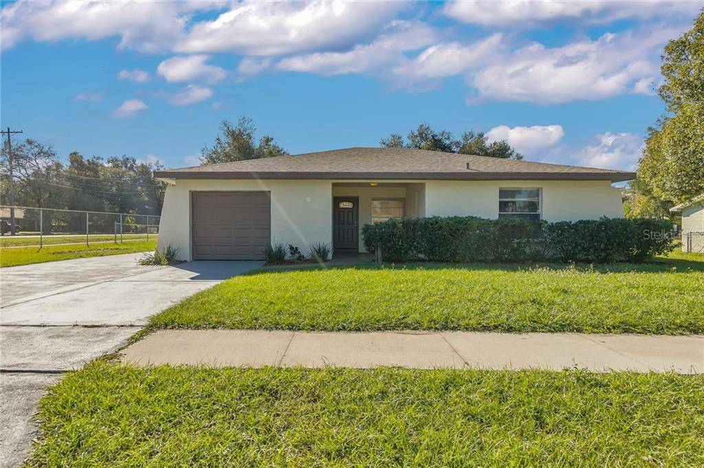 2023 WHISPERING SANDS CT, Dover, FL 33527