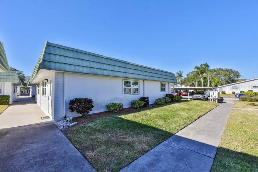 302 ANDOVER PL S #154, Sun City Center, FL 33573